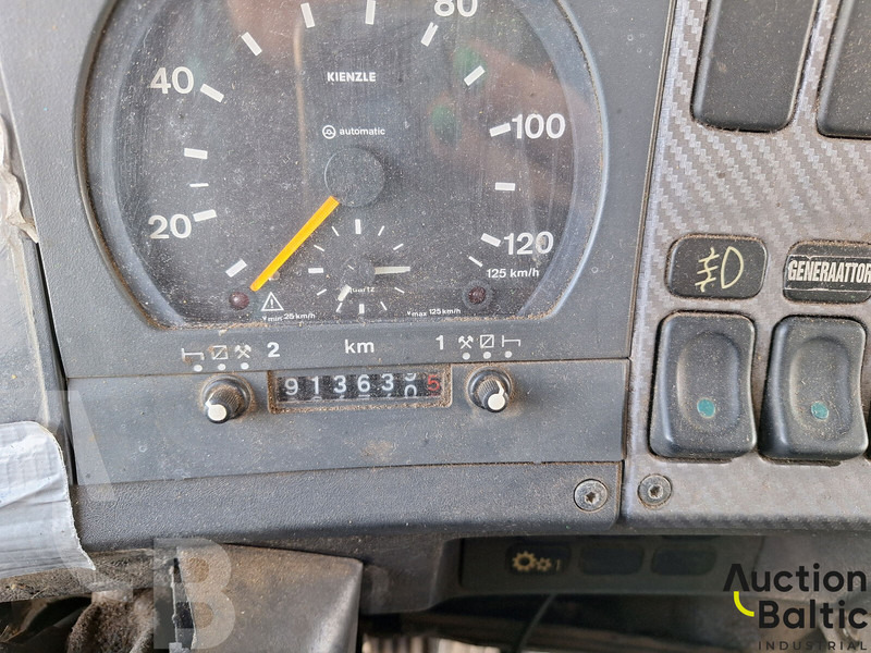Scania P 93 ML - Kühlkoffer LKW: das Bild 4 Scania P 93 ML - Kühlkoffer LKW: das Bild 4