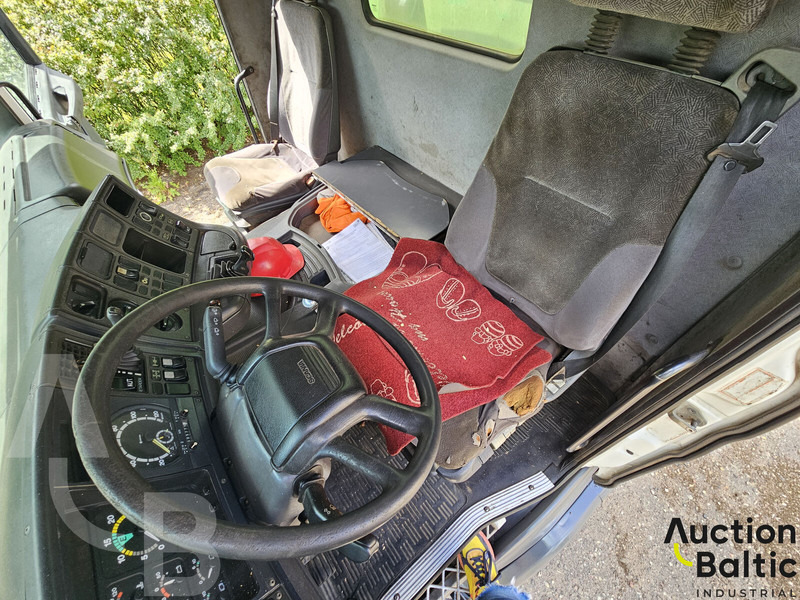 Scania R 124 GB - Rückewagen: das Bild 5 Scania R 124 GB - Rückewagen: das Bild 5