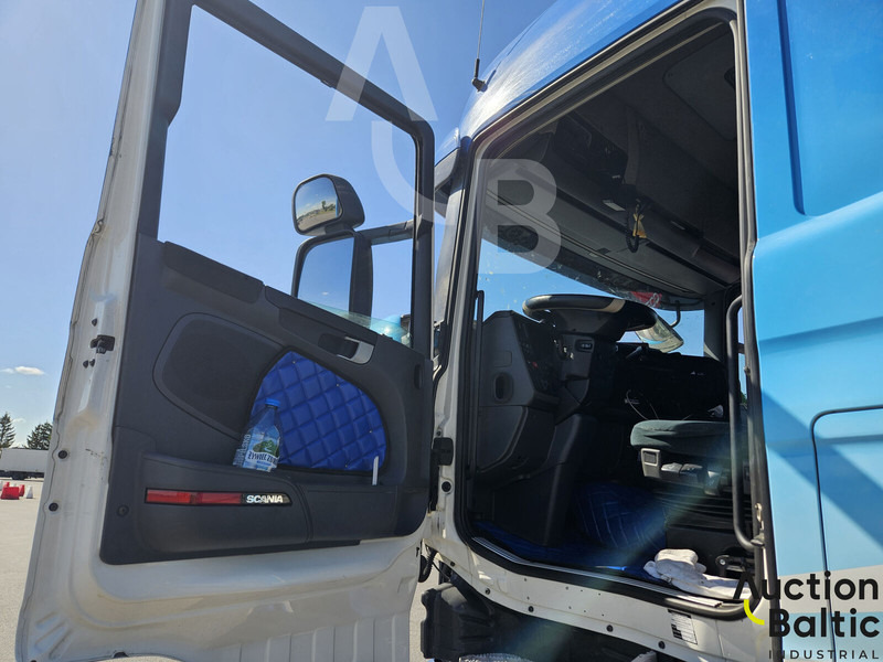 Scania R 450 - Autotransporter LKW: das Bild 5 Scania R 450 - Autotransporter LKW: das Bild 5