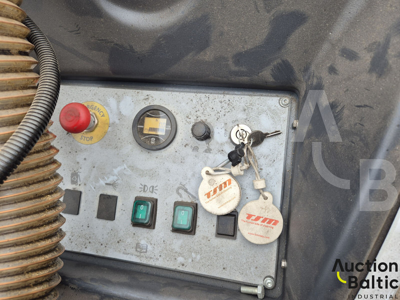 TSM Aria 240 - Kehrmaschine: das Bild 5 TSM Aria 240 - Kehrmaschine: das Bild 5