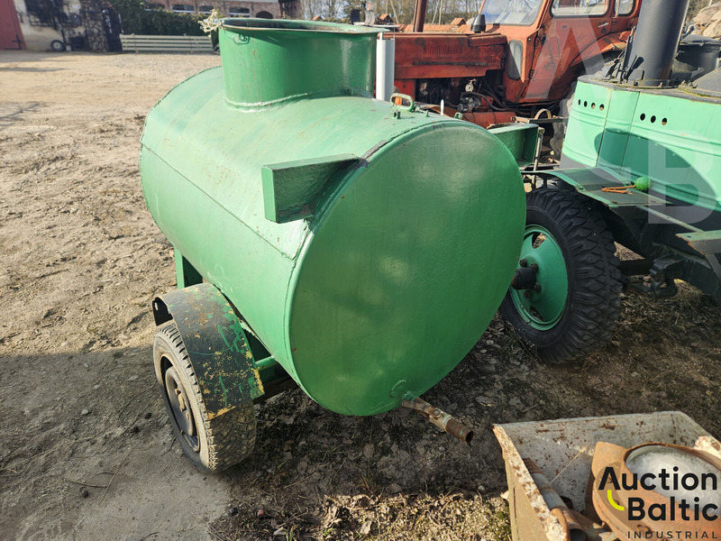 Trailer with tank - Tankanhänger: das Bild 3 Trailer with tank - Tankanhänger: das Bild 3