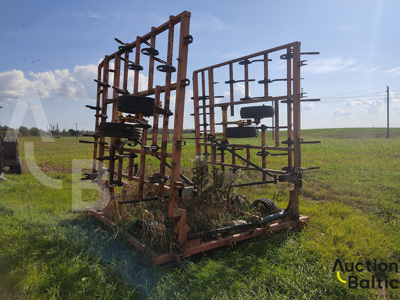 Tume 7206 - Grubber: das Bild 2 Tume 7206 - Grubber: das Bild 2