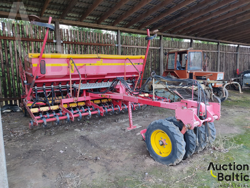Vaderstad Rapid400C - Sätechnik: das Bild 1 Vaderstad Rapid400C - Sätechnik: das Bild 1