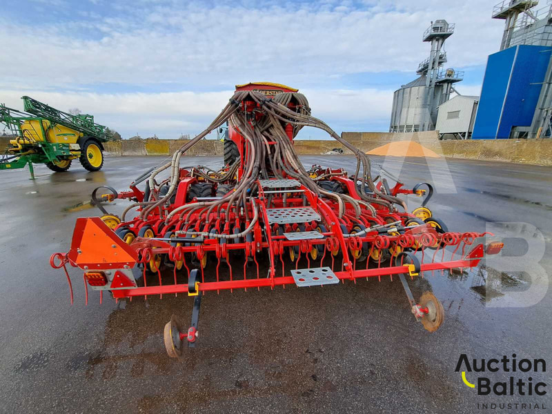 Vaderstad ST 400C - Säkombination: das Bild 3 Vaderstad ST 400C - Säkombination: das Bild 3