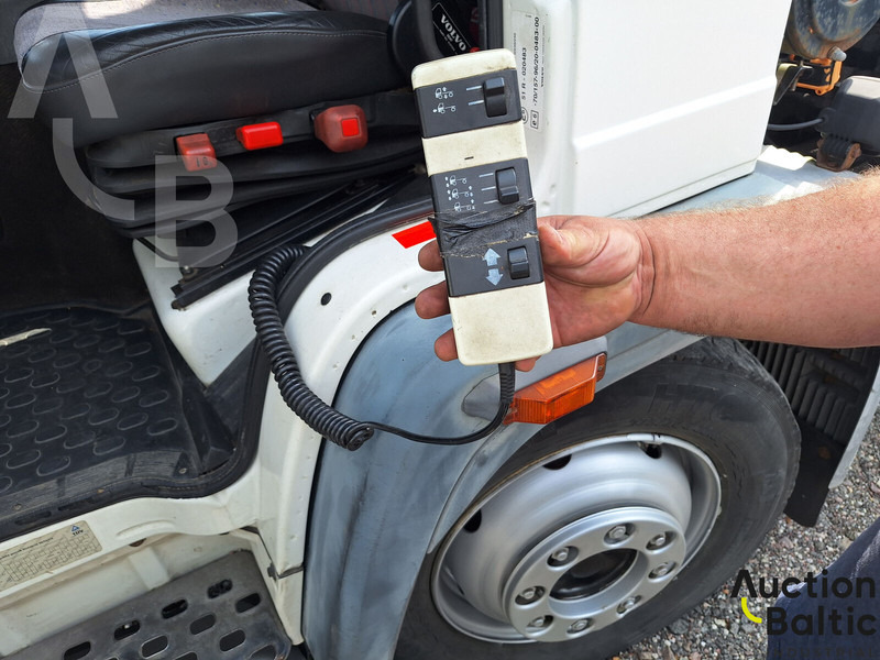 Kipper Volvo FL6: das Bild 9