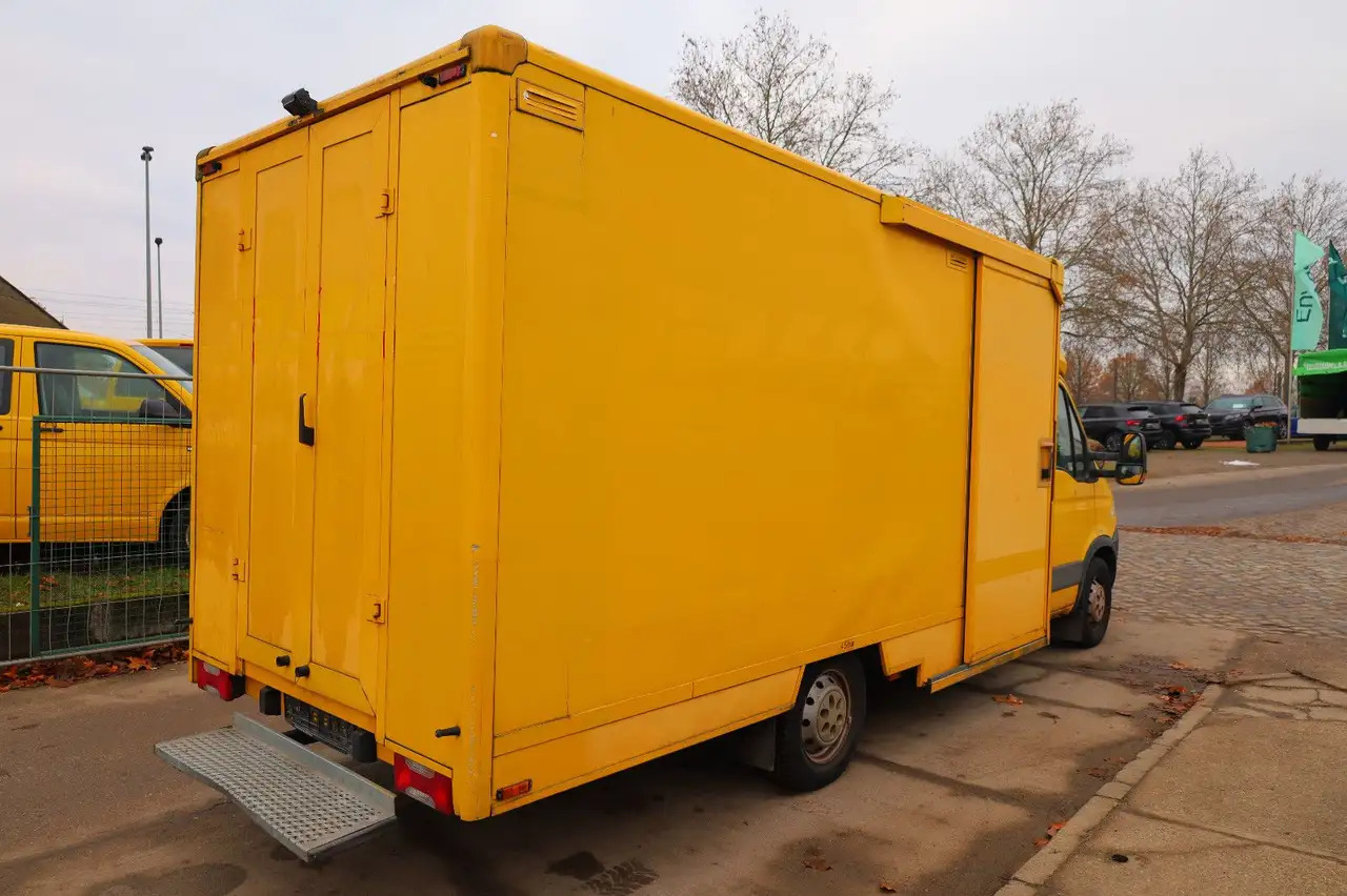 Iveco C30C/ Daily - Koffer Transporter: das Bild 3 Iveco C30C/ Daily - Koffer Transporter: das Bild 3