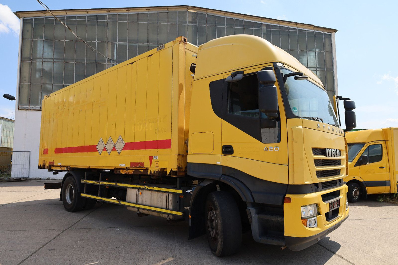 Iveco STRALIS/Magirus/L042/1. Hand - Containerwagen/ Wechselfahrgestell LKW: das Bild 2 Iveco STRALIS/Magirus/L042/1. Hand - Containerwagen/ Wechselfahrgestell LKW: das Bild 2