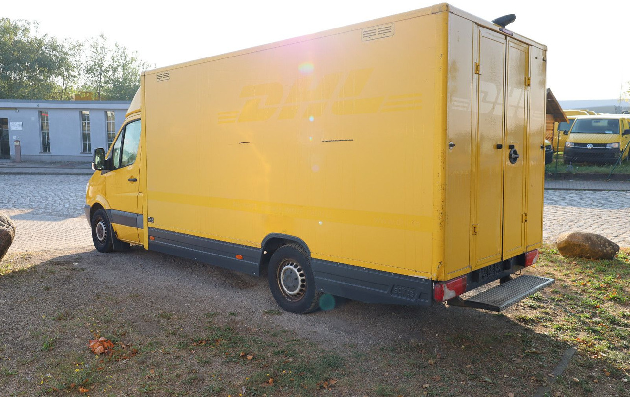 Mercedes-Benz Sprinter II Pritsche/ Koffer/Regalsystem - Koffer Transporter: das Bild 3 Mercedes-Benz Sprinter II Pritsche/ Koffer/Regalsystem - Koffer Transporter: das Bild 3