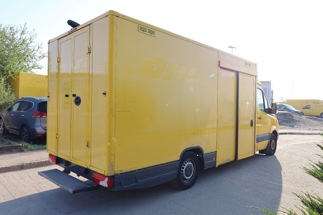 Mercedes-Benz Sprinter II Pritsche/ Koffer/Regalsystem - Koffer Transporter: das Bild 3 Mercedes-Benz Sprinter II Pritsche/ Koffer/Regalsystem - Koffer Transporter: das Bild 3