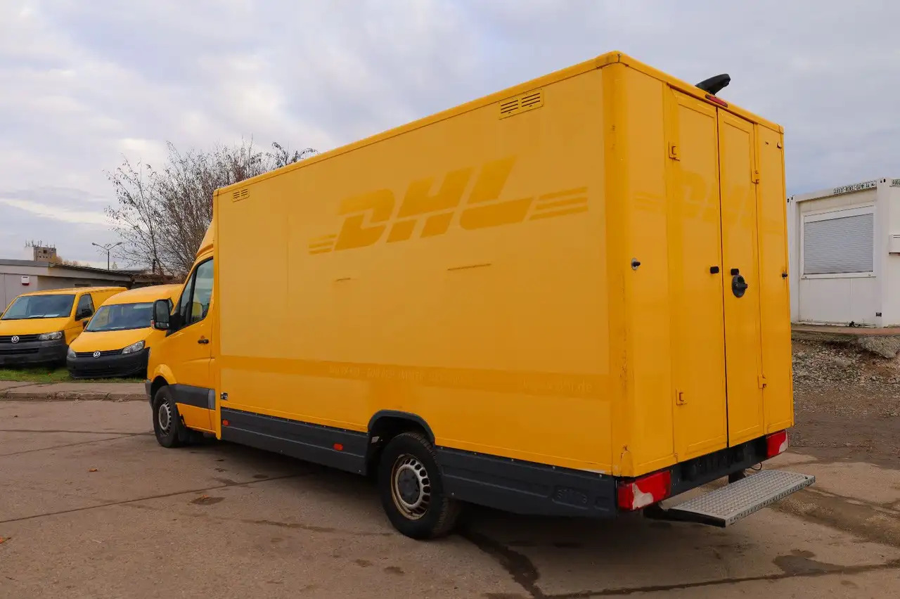 Mercedes-Benz Sprinter II Pritsche/ Koffer/Regalsystem - Koffer Transporter: das Bild 4 Mercedes-Benz Sprinter II Pritsche/ Koffer/Regalsystem - Koffer Transporter: das Bild 4