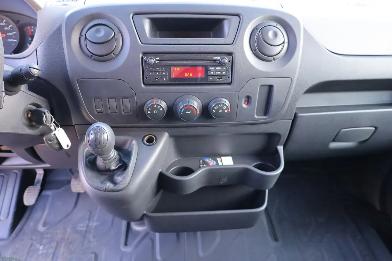 Kastenwagen Renault Master Kasten/Scheckheft/1. Hand: das Bild 11