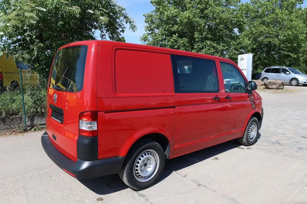Volkswagen T5 Transporter Kasten-Kombi 2.0 TDI/EU5/1.Hand - Kastenwagen: das Bild 2 Volkswagen T5 Transporter Kasten-Kombi 2.0 TDI/EU5/1.Hand - Kastenwagen: das Bild 2