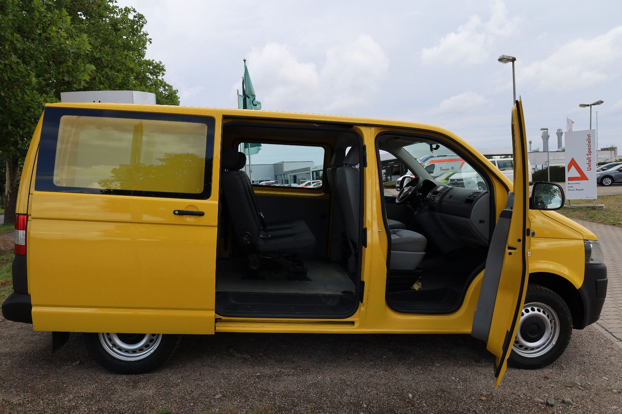 Volkswagen T5 Transporter Kasten-Kombi 2.0 TDI/EU5/5-Sitze - Kleintransporter: das Bild 1 Volkswagen T5 Transporter Kasten-Kombi 2.0 TDI/EU5/5-Sitze - Kleintransporter: das Bild 1