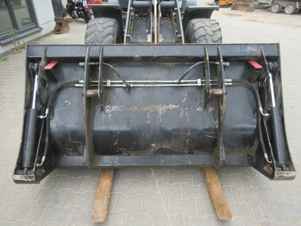 Terex TL 80 AS - Radlader: das Bild 4 Terex TL 80 AS - Radlader: das Bild 4