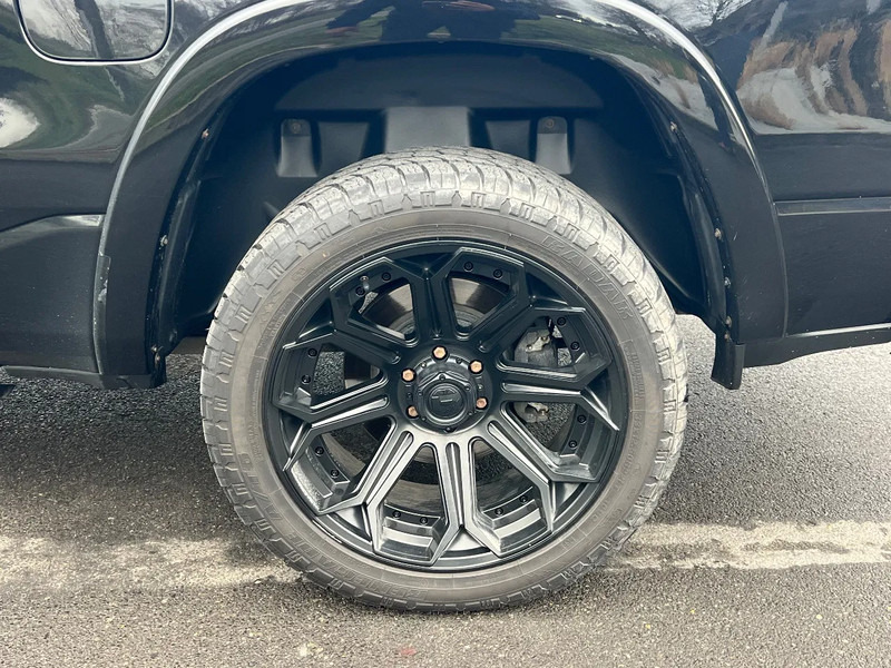 PKW Dodge Ram HEMI 5700 *DODGE RAM 1500 LARAMIE AIR SUSP*: das Bild 15