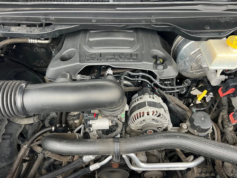 PKW Dodge Ram HEMI 5700 *DODGE RAM 1500 LARAMIE AIR SUSP*: das Bild 12