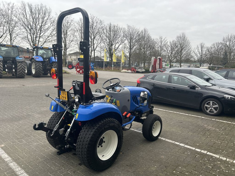 New Holland BOOMER 25 - Traktor: das Bild 5 New Holland BOOMER 25 - Traktor: das Bild 5