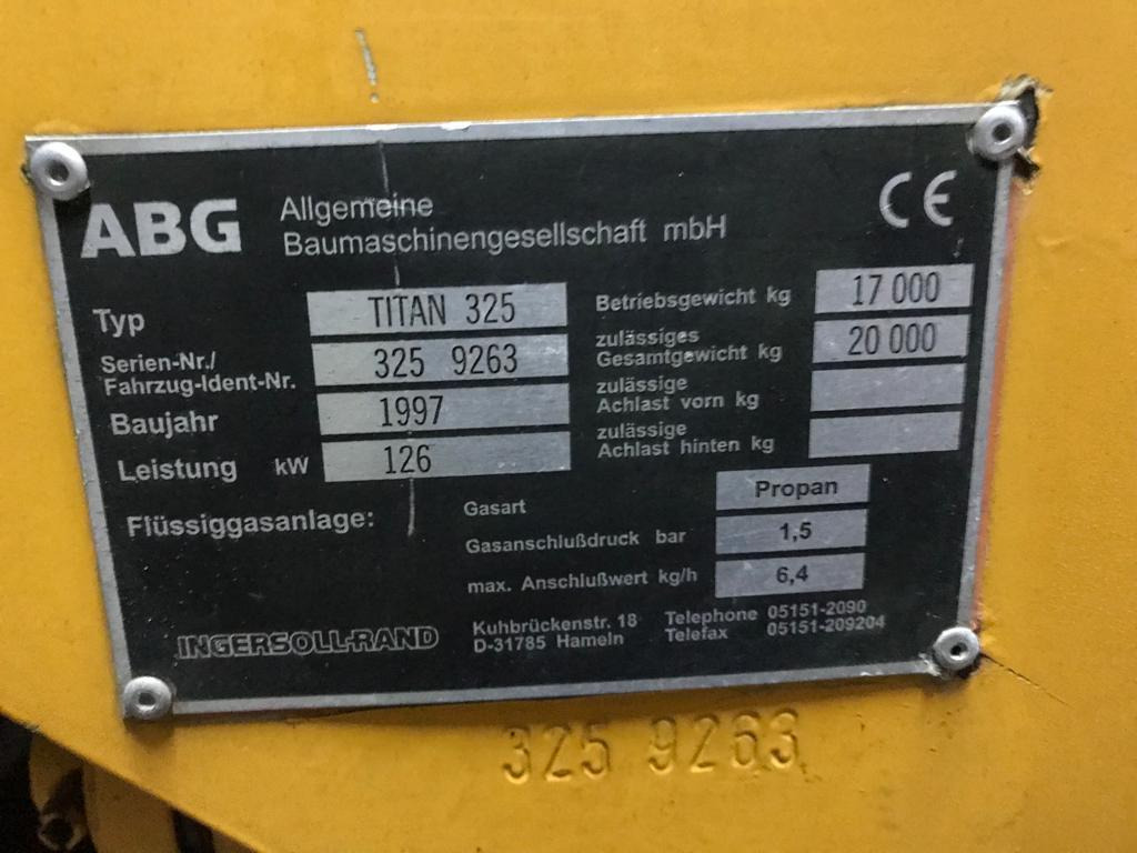 ABG TITAN 325 and runs and runs - Asphaltfertiger/ Straßenfertiger: das Bild 5 ABG TITAN 325 and runs and runs - Asphaltfertiger/ Straßenfertiger: das Bild 5