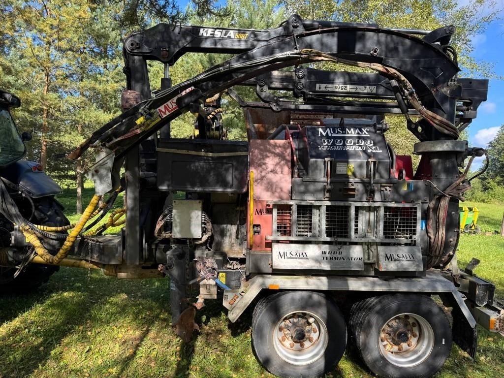 Mus-Max WT 8 XLZ - Forsttraktor, Holzschredder: das Bild 4 Mus-Max WT 8 XLZ - Forsttraktor, Holzschredder: das Bild 4
