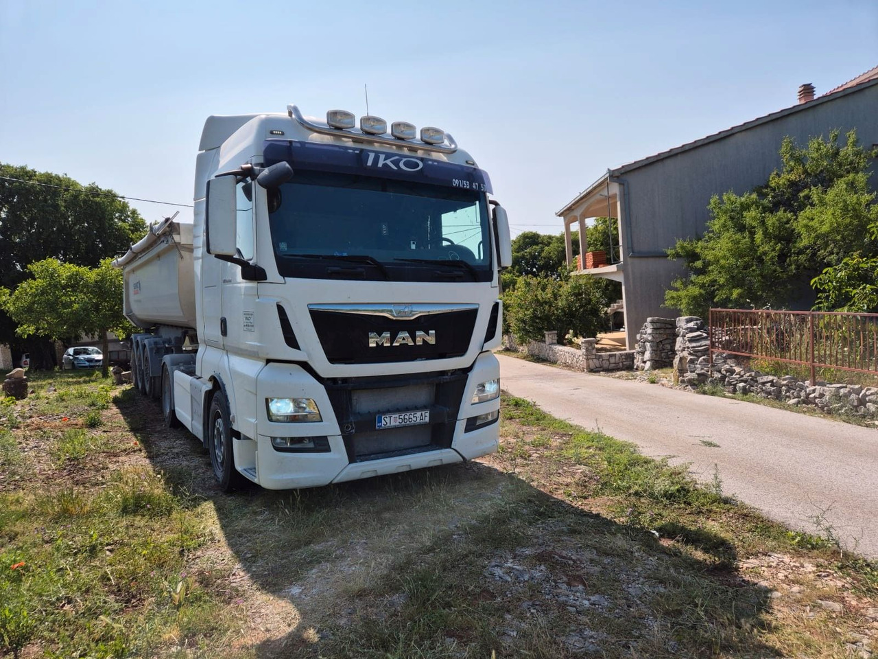 MAN TGX 18.480 FSA / 4x2 BLS - Sattelzugmaschine: das Bild 4 MAN TGX 18.480 FSA / 4x2 BLS - Sattelzugmaschine: das Bild 4