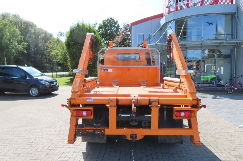 FUSO Canter 6 C 18 4x4 Kommunal Winterdienst - Absetzkipper: das Bild 5 FUSO Canter 6 C 18 4x4 Kommunal Winterdienst - Absetzkipper: das Bild 5