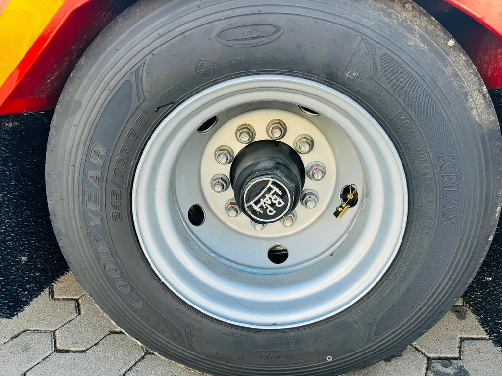 Tieflader Auflieger neu kaufen Kässbohrer SLAR3 Ausziehbares Tiefbett mit Radmulden Kässbohrer SLAR3 Tele Tiefbett Radmulden metallisiert: das Bild 15