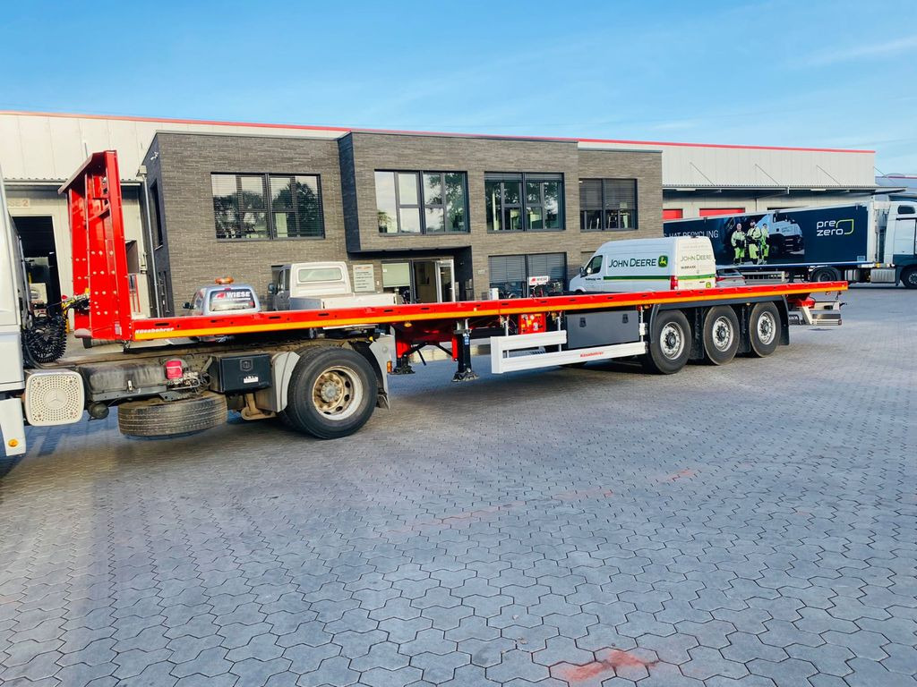 Kässbohrer SPS Maxima Schwerlast Plattform Auflieger - Pritschenauflieger/ Plattformauflieger: das Bild 1 Kässbohrer SPS Maxima Schwerlast Plattform Auflieger - Pritschenauflieger/ Plattformauflieger: das Bild 1