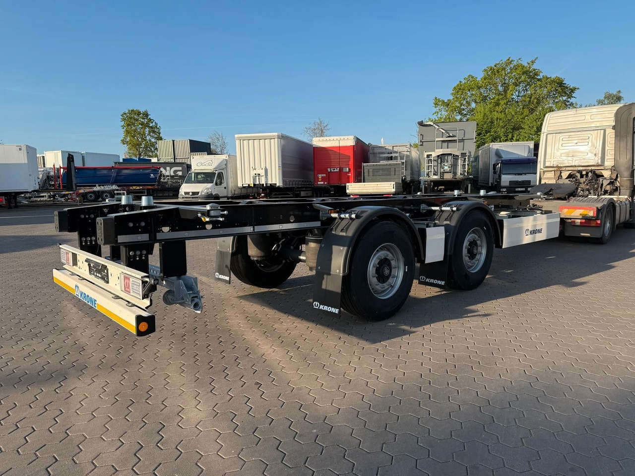 Krone Wechselanhänger - Fahrschulanhänger - Container/ Wechselfahrgestell Anhänger: das Bild 3 Krone Wechselanhänger - Fahrschulanhänger - Container/ Wechselfahrgestell Anhänger: das Bild 3