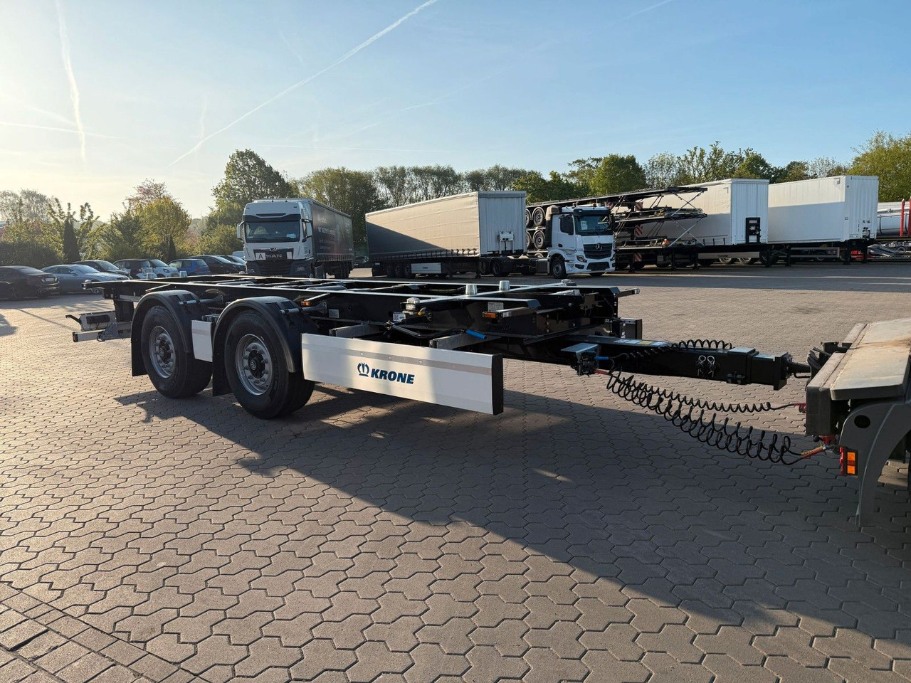 Krone Wechselanhänger - Fahrschulanhänger - Container/ Wechselfahrgestell Anhänger: das Bild 1 Krone Wechselanhänger - Fahrschulanhänger - Container/ Wechselfahrgestell Anhänger: das Bild 1