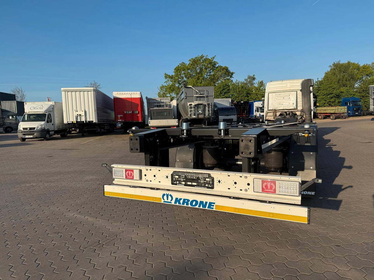 Krone Wechselanhänger - Fahrschulanhänger - Container/ Wechselfahrgestell Anhänger: das Bild 4 Krone Wechselanhänger - Fahrschulanhänger - Container/ Wechselfahrgestell Anhänger: das Bild 4