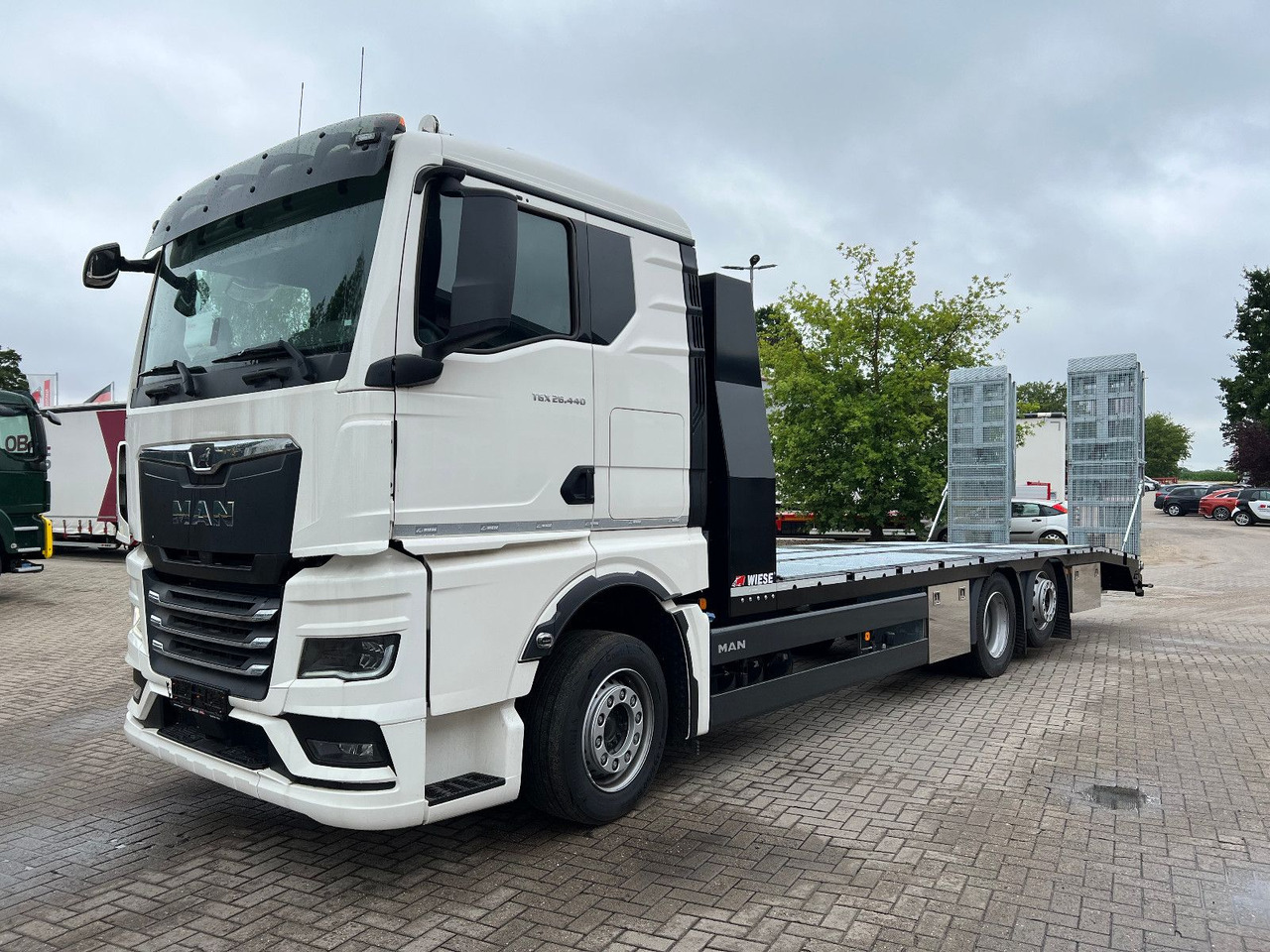 MAN Baumaschinen- Arbeitsbühnentransporter Rampen - Abschleppwagen: das Bild 5 MAN Baumaschinen- Arbeitsbühnentransporter Rampen - Abschleppwagen: das Bild 5