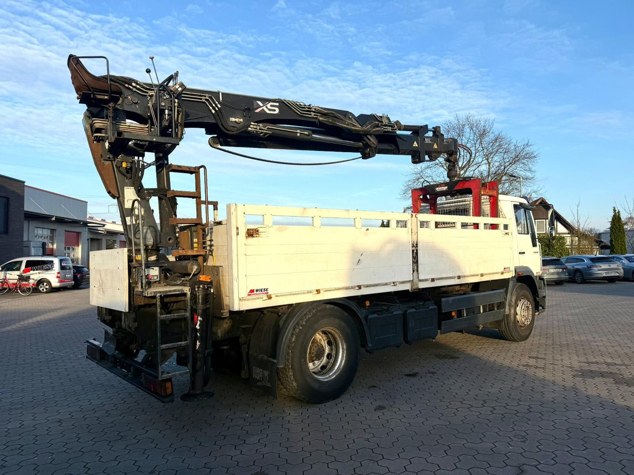 MAN LE 18.280 Pritsche mit HIAB 133 K PRO/HIPRO Kran - Pritsche LKW, Autokran: das Bild 3 MAN LE 18.280 Pritsche mit HIAB 133 K PRO/HIPRO Kran - Pritsche LKW, Autokran: das Bild 3