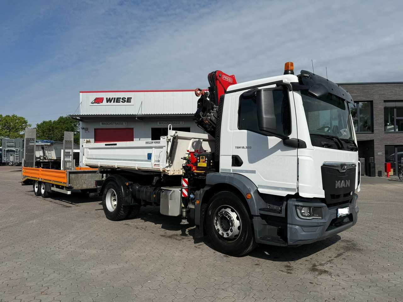 MAN TGM 18.320 4x2 BB mit Kran Fassi F135 Kipper - Kipper, Autokran: das Bild 1 MAN TGM 18.320 4x2 BB mit Kran Fassi F135 Kipper - Kipper, Autokran: das Bild 1