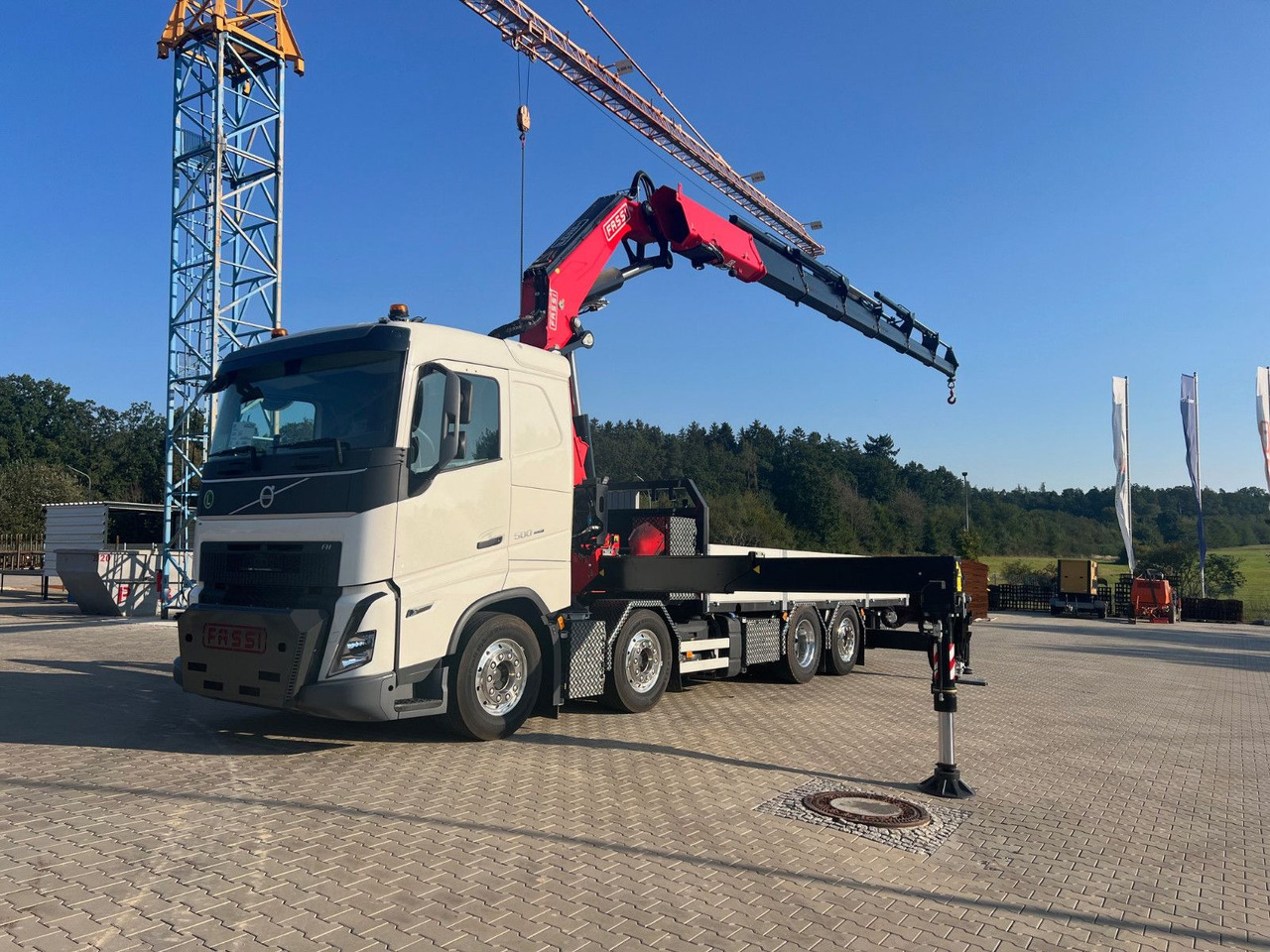 Volvo FH 500 8x2 Kran F710 RA2.26 - Autokran: das Bild 1 Volvo FH 500 8x2 Kran F710 RA2.26 - Autokran: das Bild 1