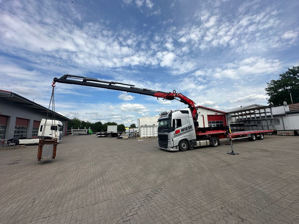 Wiese Stufensattel Tieflader mit Kran Fassi F545 - Pritschenauflieger/ Plattformauflieger: das Bild 3 Wiese Stufensattel Tieflader mit Kran Fassi F545 - Pritschenauflieger/ Plattformauflieger: das Bild 3