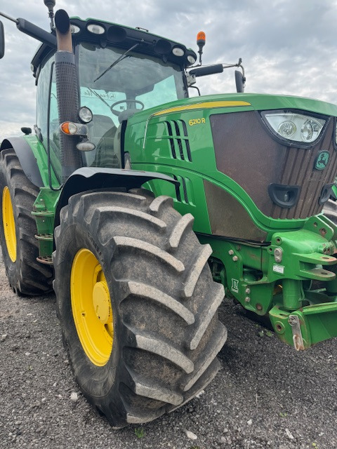 JOHN DEERE 6210R - Traktor: das Bild 3 JOHN DEERE 6210R - Traktor: das Bild 3