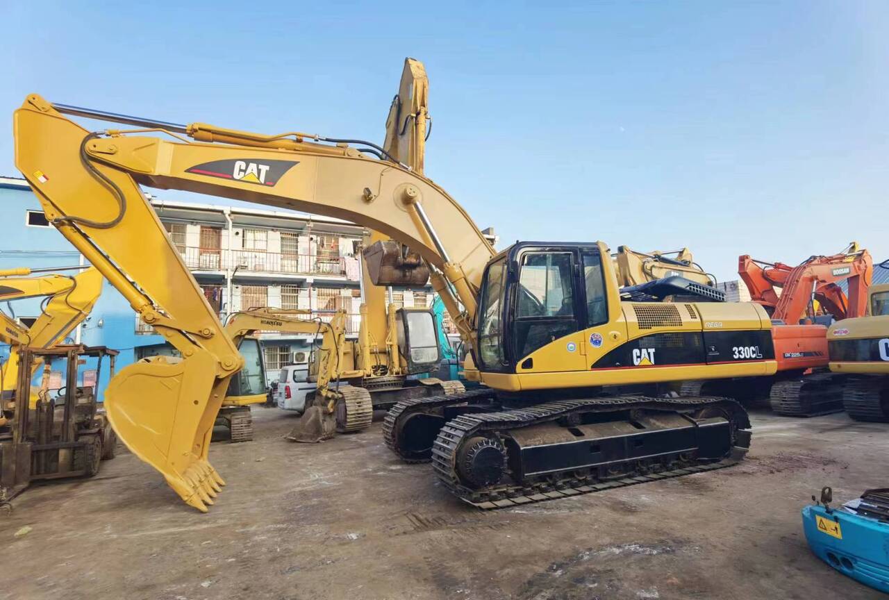 CATERPILLAR 330C - Kettenbagger: das Bild 1 CATERPILLAR 330C - Kettenbagger: das Bild 1