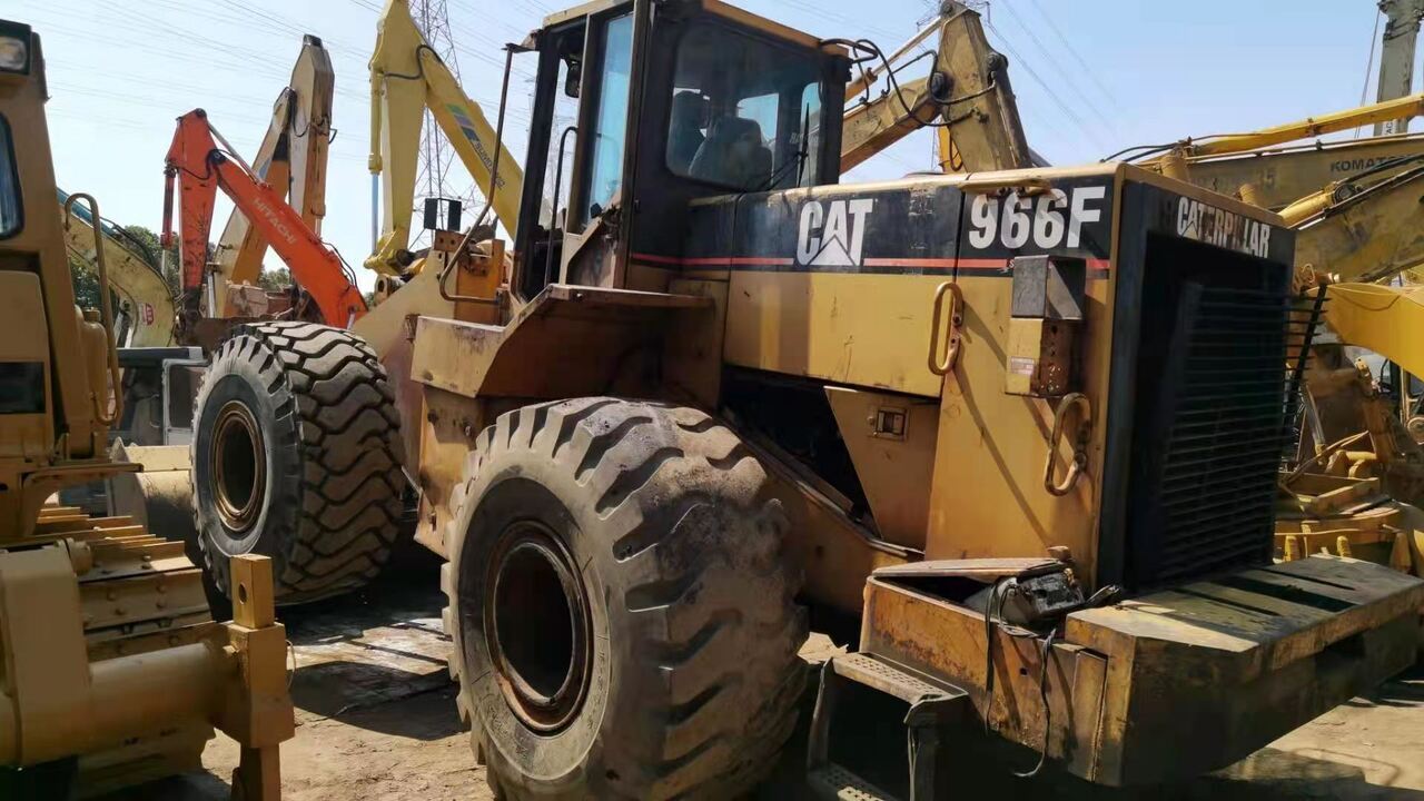 CATERPILLAR 966F - Radlader: das Bild 1 CATERPILLAR 966F - Radlader: das Bild 1