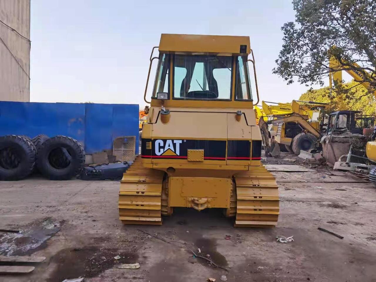 CATERPILLAR D4G - Bulldozer: das Bild 3 CATERPILLAR D4G - Bulldozer: das Bild 3