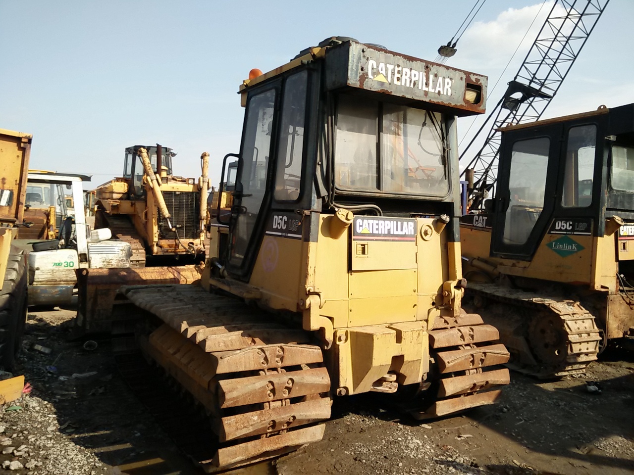 CATERPILLAR D5C - Bulldozer: das Bild 3 CATERPILLAR D5C - Bulldozer: das Bild 3