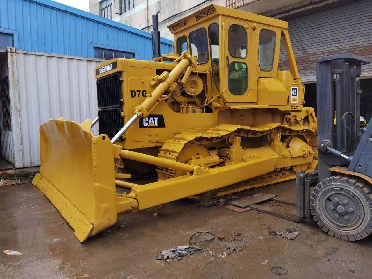CATERPILLAR D7G - Bulldozer: das Bild 1 CATERPILLAR D7G - Bulldozer: das Bild 1