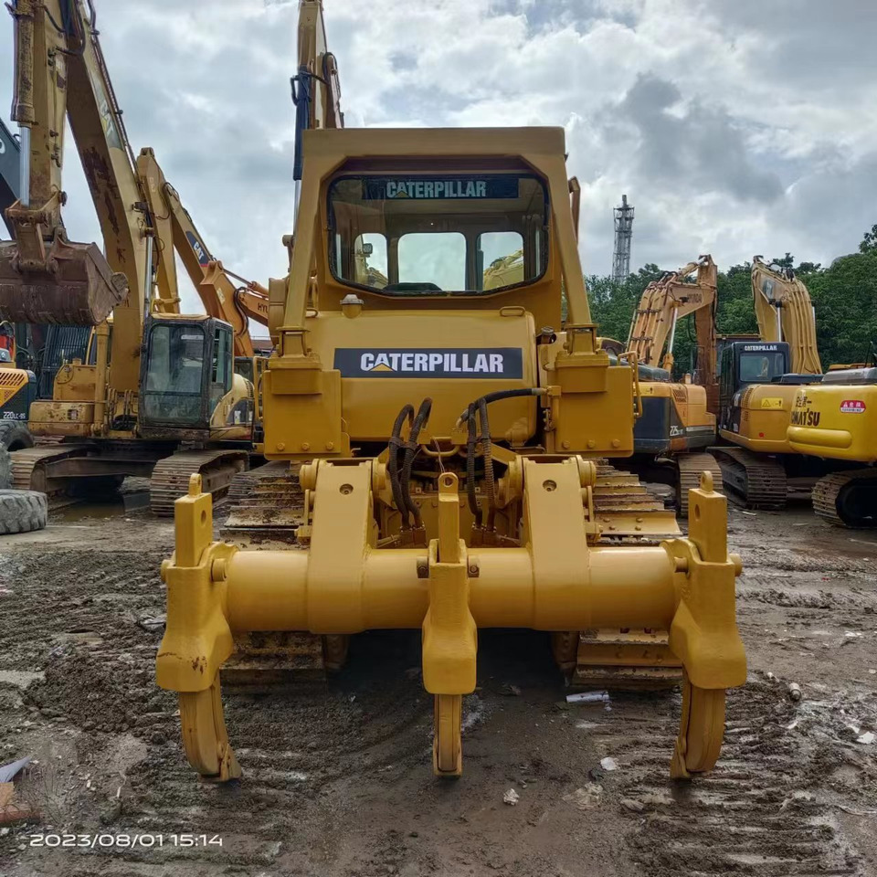CATERPILLAR D7G - Bulldozer: das Bild 4 CATERPILLAR D7G - Bulldozer: das Bild 4