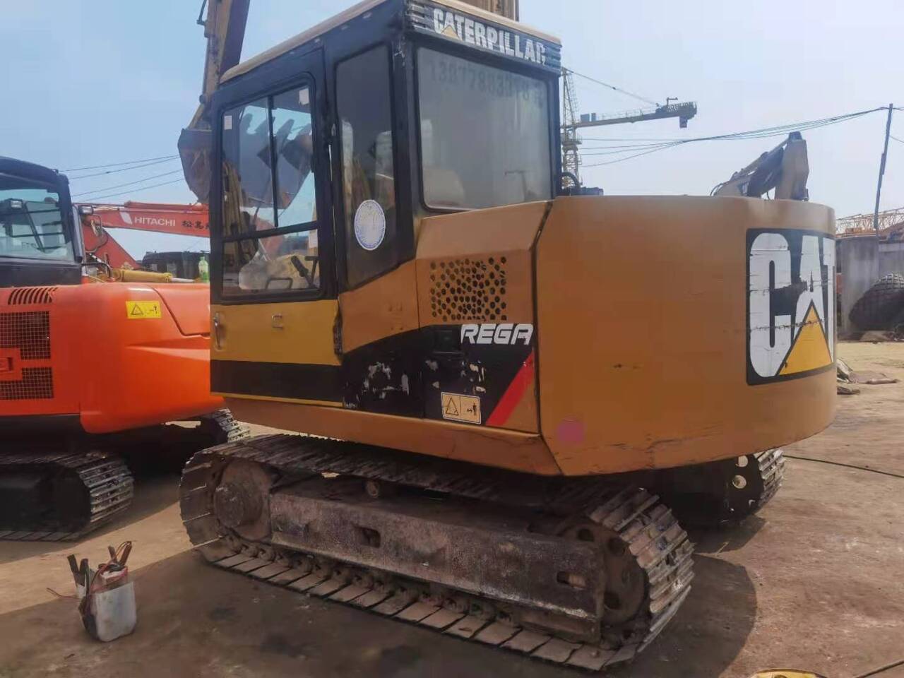 CATERPILLAR E70B - Kettenbagger: das Bild 1 CATERPILLAR E70B - Kettenbagger: das Bild 1