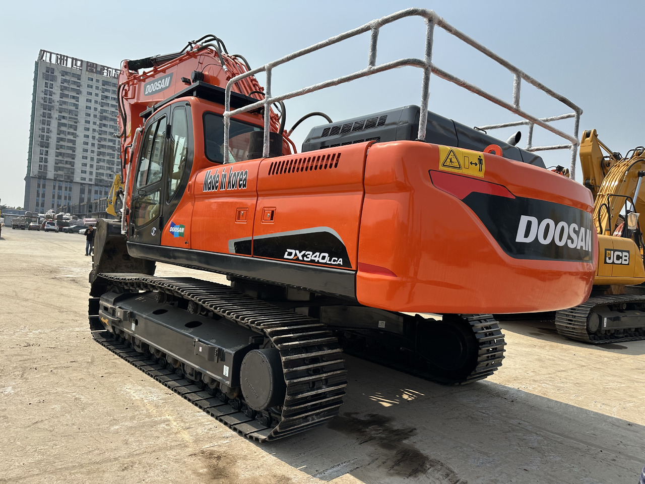 DOOSAN DX340LCA - Kettenbagger: das Bild 3 DOOSAN DX340LCA - Kettenbagger: das Bild 3