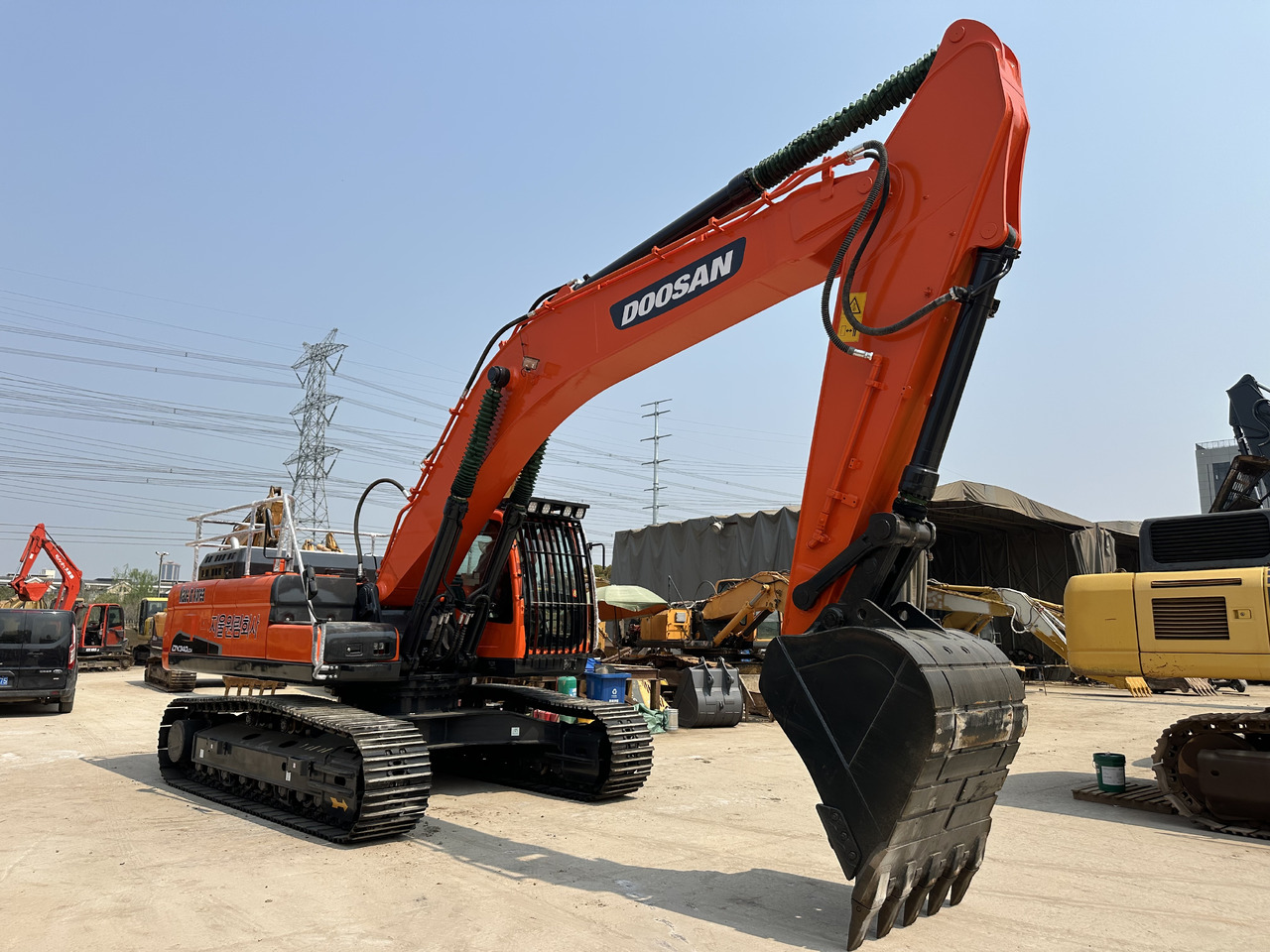 DOOSAN DX340LCA - Kettenbagger: das Bild 4 DOOSAN DX340LCA - Kettenbagger: das Bild 4