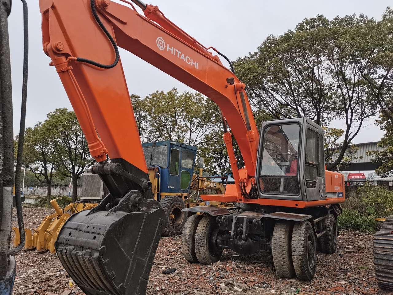 HITACHI EX160WD - Mobilbagger: das Bild 5 HITACHI EX160WD - Mobilbagger: das Bild 5