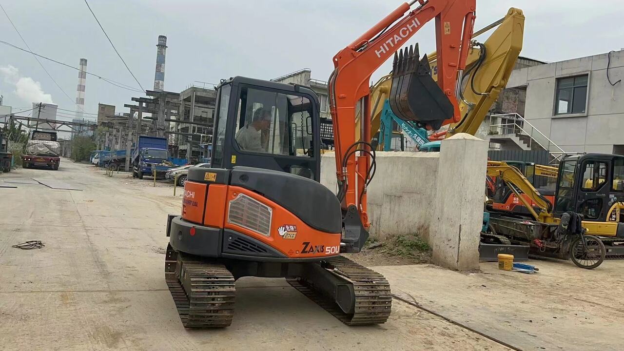 HITACHI ZX50U-2 - Minibagger: das Bild 1 HITACHI ZX50U-2 - Minibagger: das Bild 1
