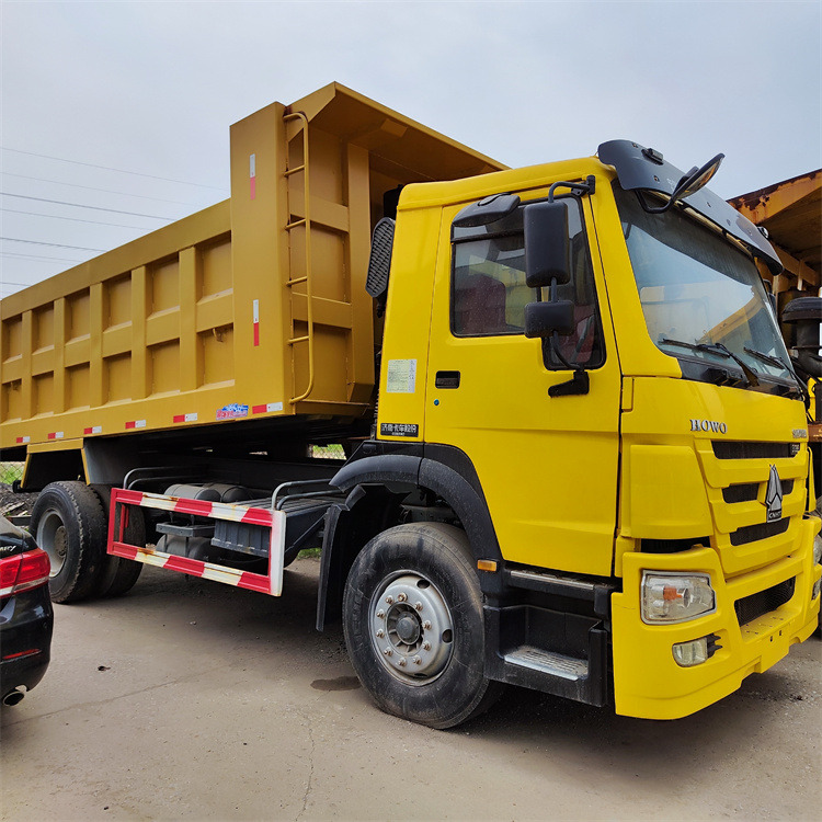 Kipper HOWO HOWO6x4 336hp: das Bild 7