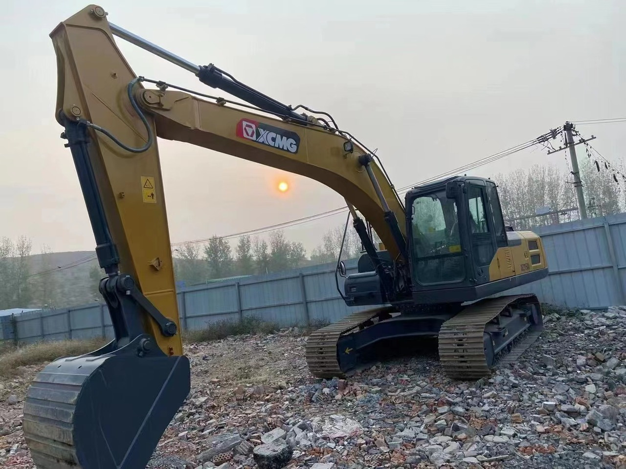 XCMG XE215DA - Kettenbagger: das Bild 2 XCMG XE215DA - Kettenbagger: das Bild 2