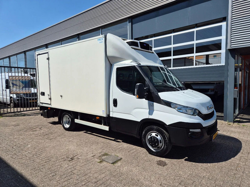 Iveco Daily 35C13 Koelkoffer Carrier Pulsor 400 -20C / +20C LBW Euro 6 - Kühltransporter: das Bild 1 Iveco Daily 35C13 Koelkoffer Carrier Pulsor 400 -20C / +20C LBW Euro 6 - Kühltransporter: das Bild 1